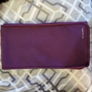 NWT Columbia scarf